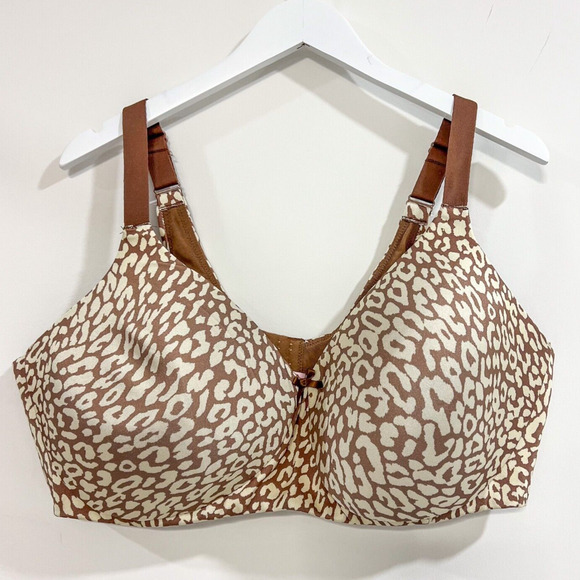 Comfort Choice Other - Comfort Choice Women's 46DD Back Smoothing Wireless T-Shirt Bra Animal Print